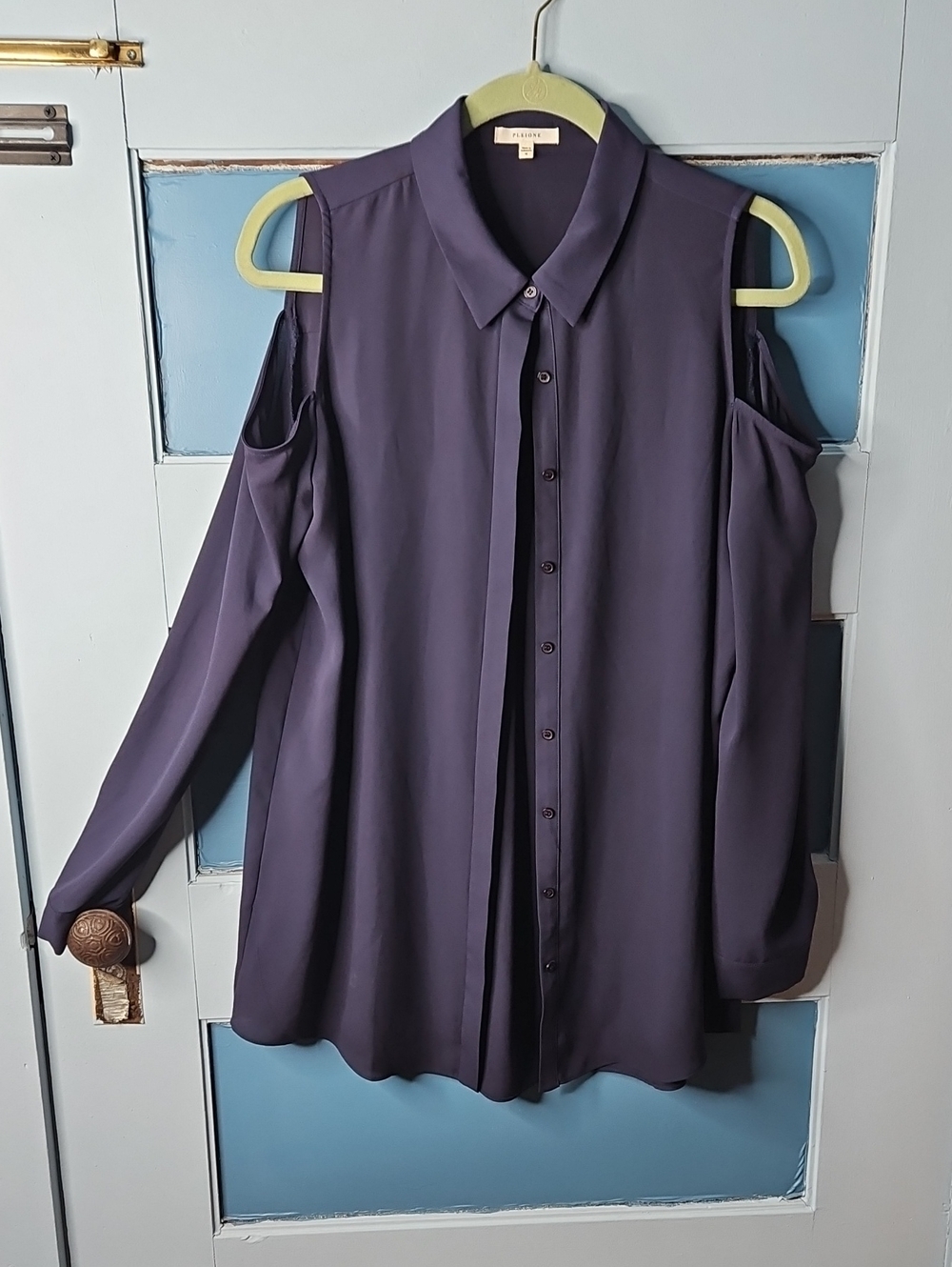 Pleione Cold-Shoulder Button-Down Blouse Navy Blue Medium